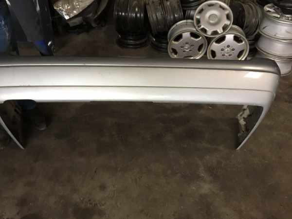 Mercedes W210 E Klasse Kombi Stoßstange hinten A2108851125 in silber